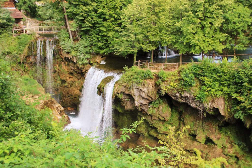 Apartman Drenovac Slunj Exterior foto